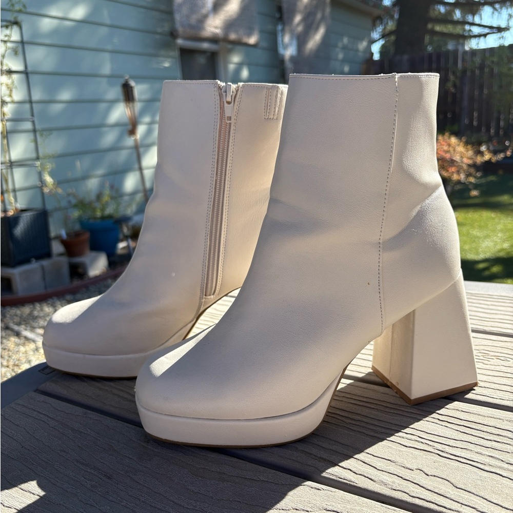 Chic Cream Heeled Boots